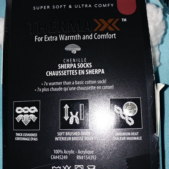 1 pair of slipper socks - Picture 2 of 6